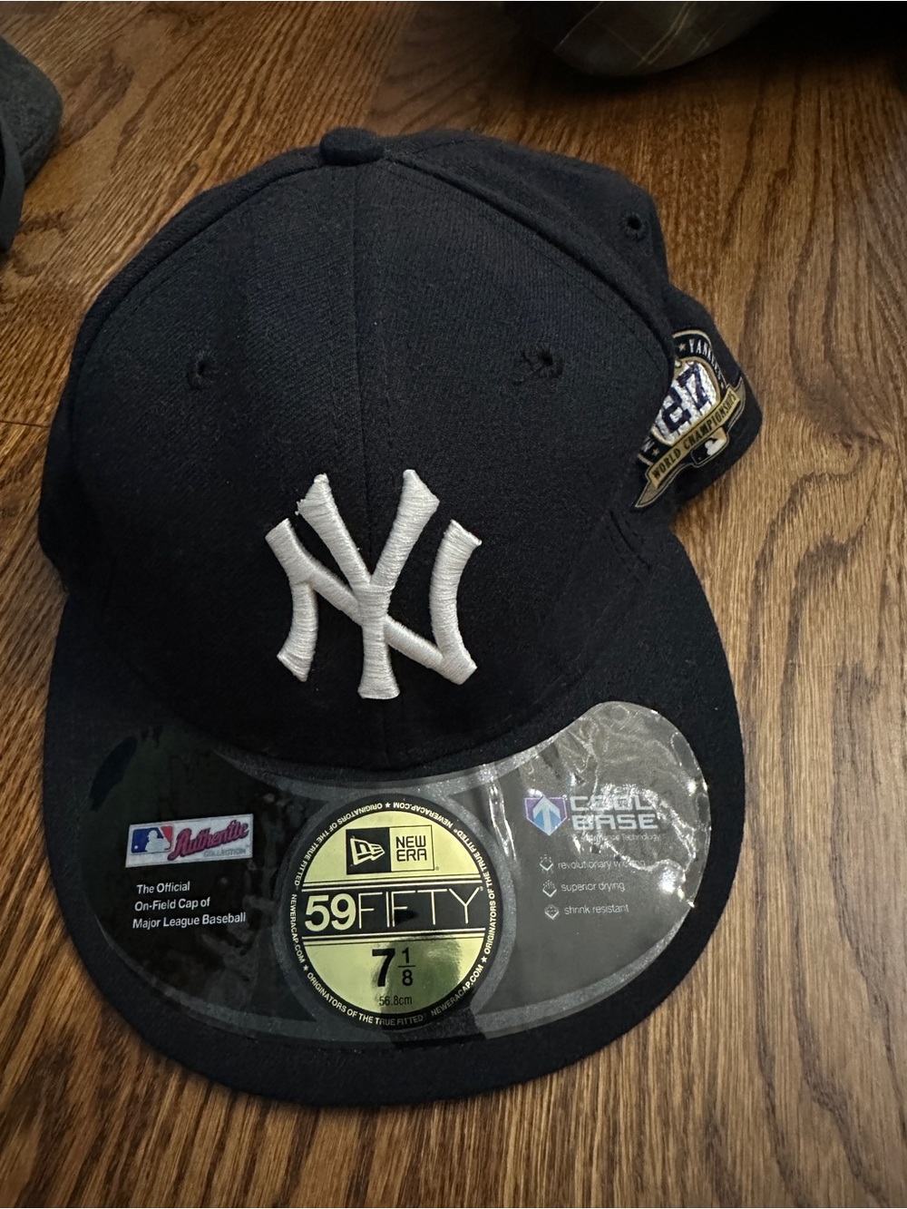 New Era New York Yankees 59FIFTY Fitted Cap - Black/White